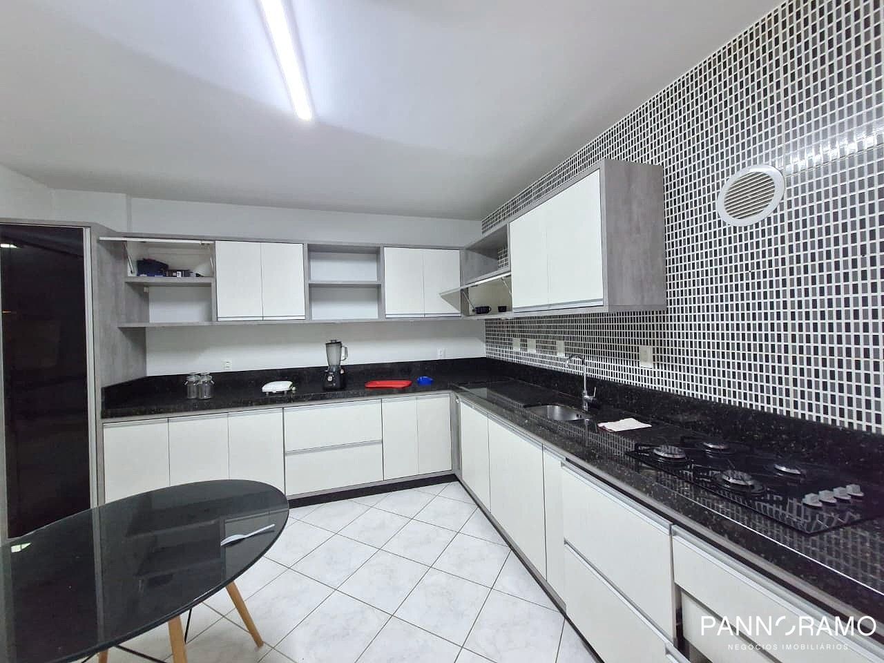 Apartamento, 3 quartos, 180 m² - Foto 2
