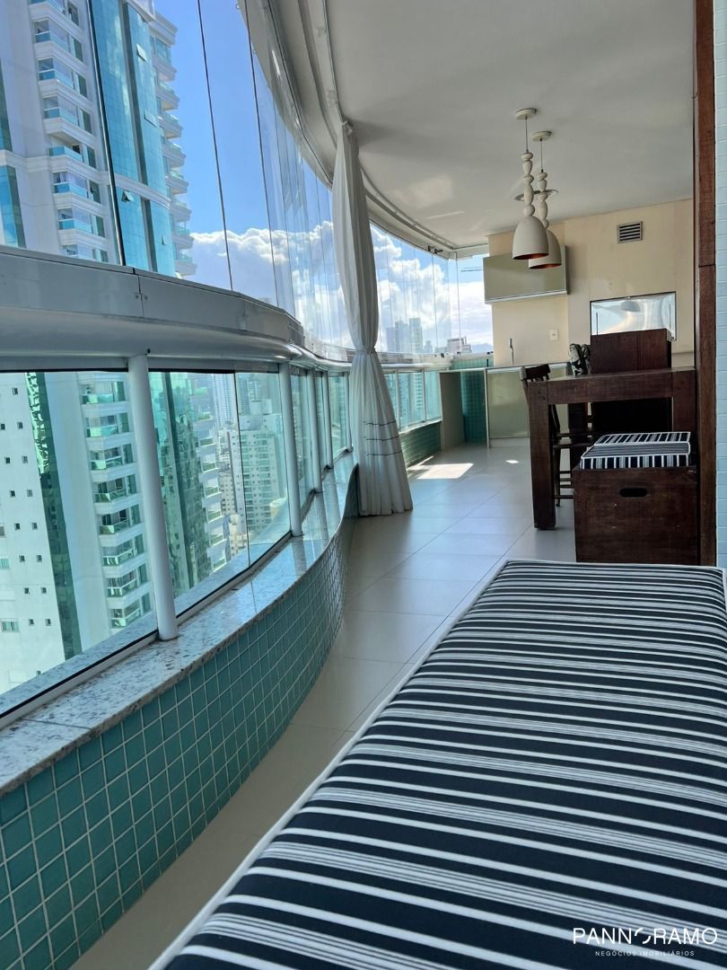 Apartamento, 3 quartos, 217 m² - Foto 9