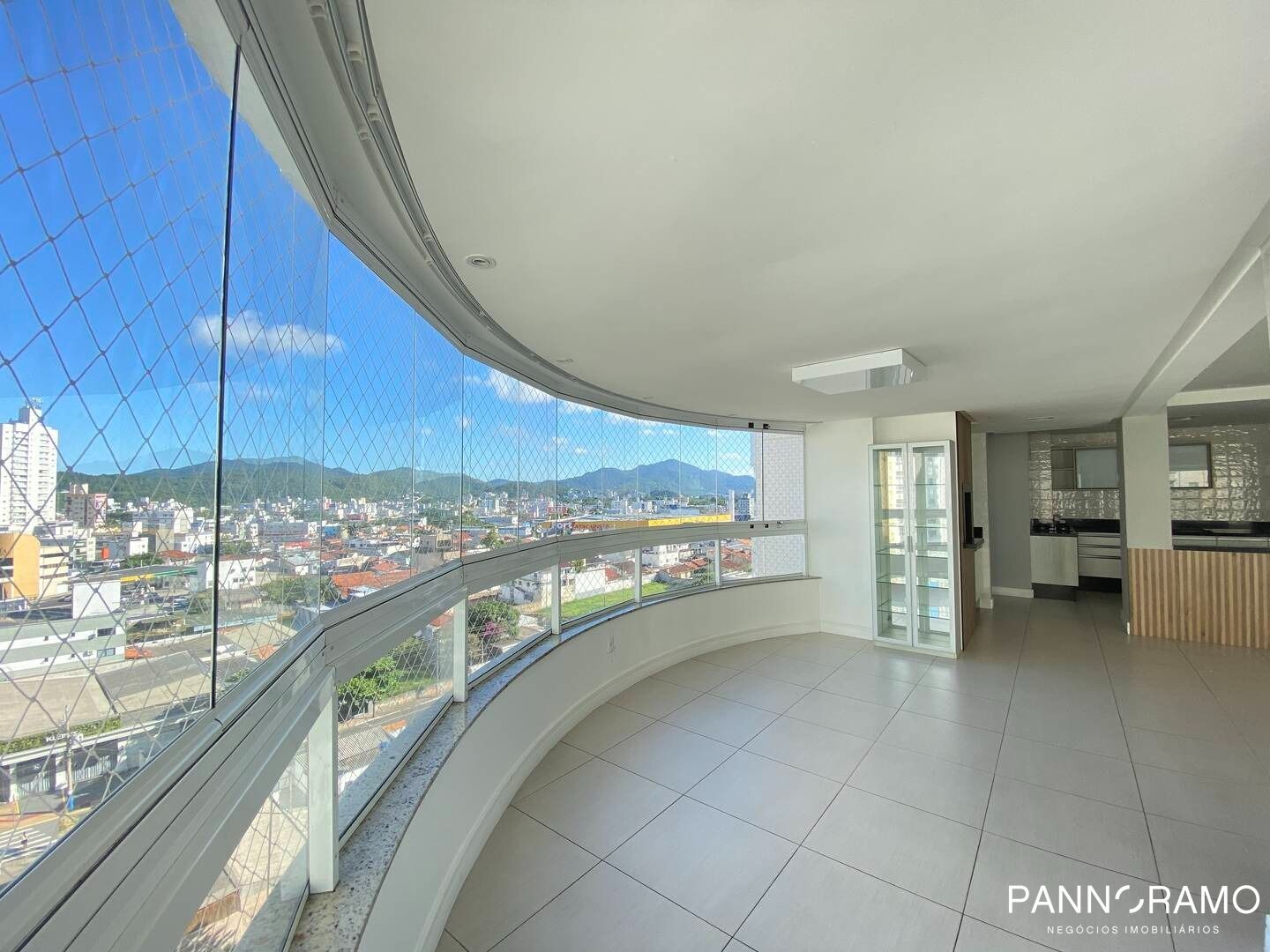 Apartamento, 3 quartos, 110 m² - Foto 1