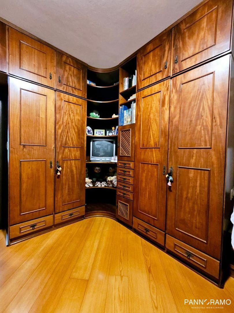 Casa, 3 quartos, 229 m² - Foto 21