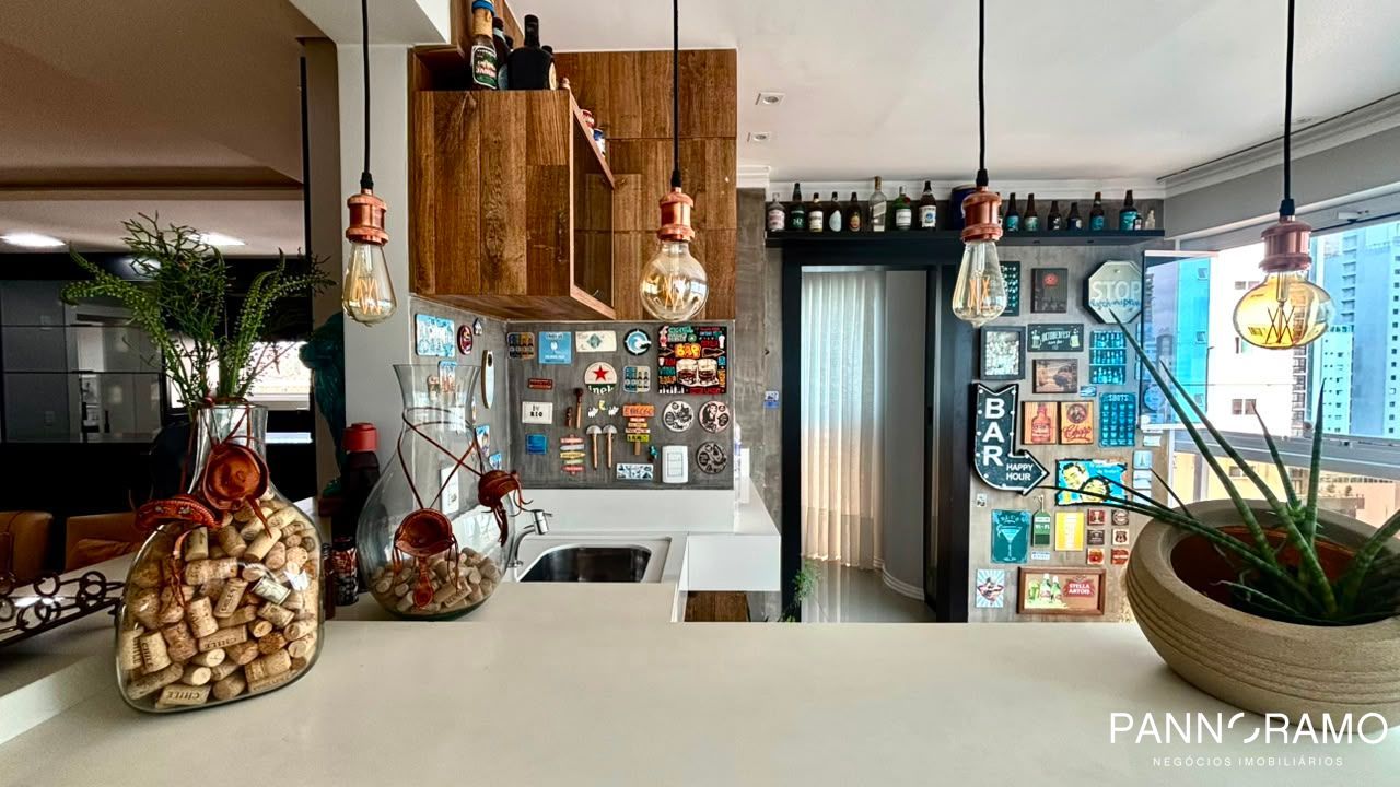 Apartamento, 3 quartos, 134 m² - Foto 2