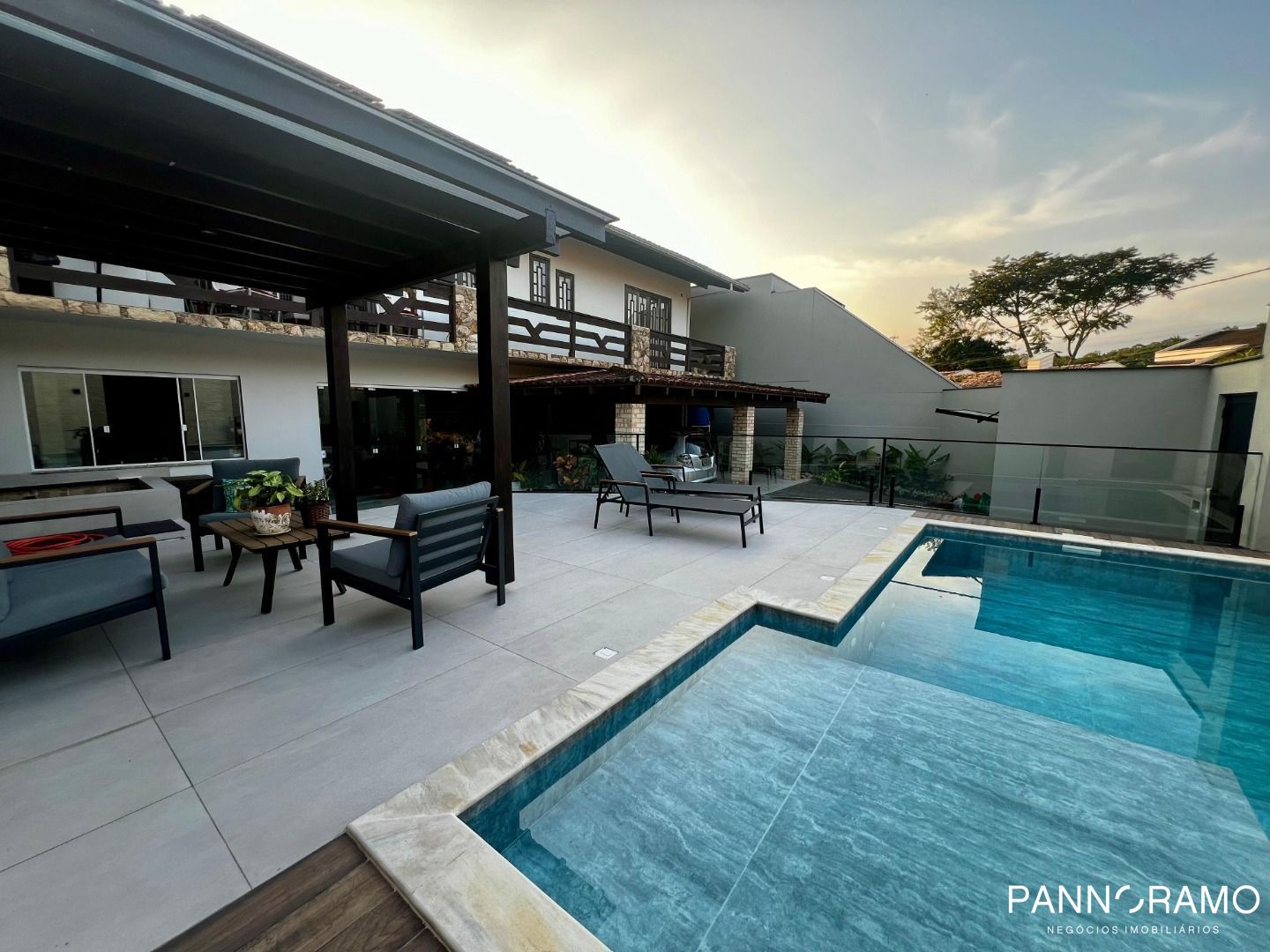 Casa, 3 quartos, 300 m² - Foto 3