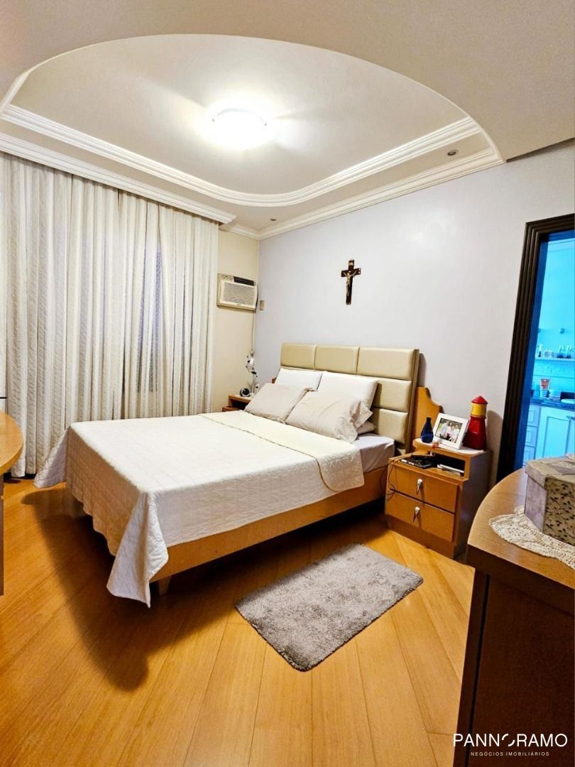 Casa, 3 quartos, 229 m² - Foto 18