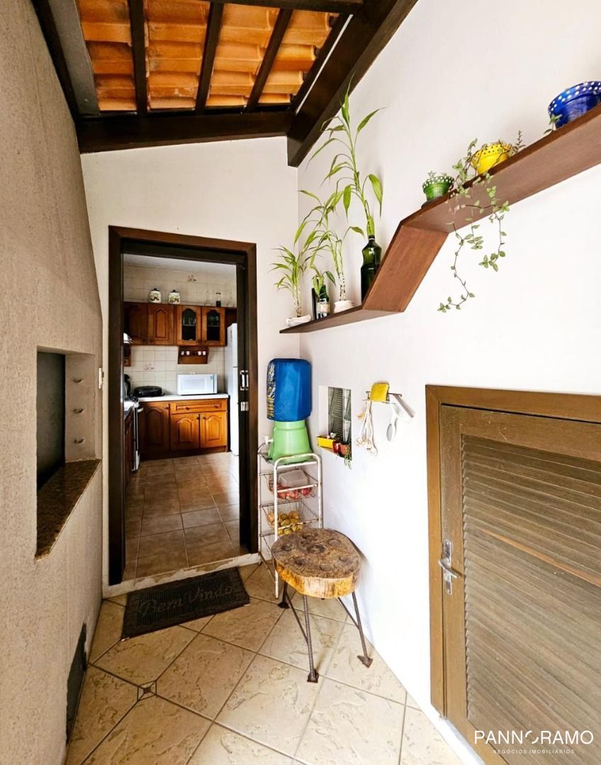Casa, 3 quartos, 229 m² - Foto 26