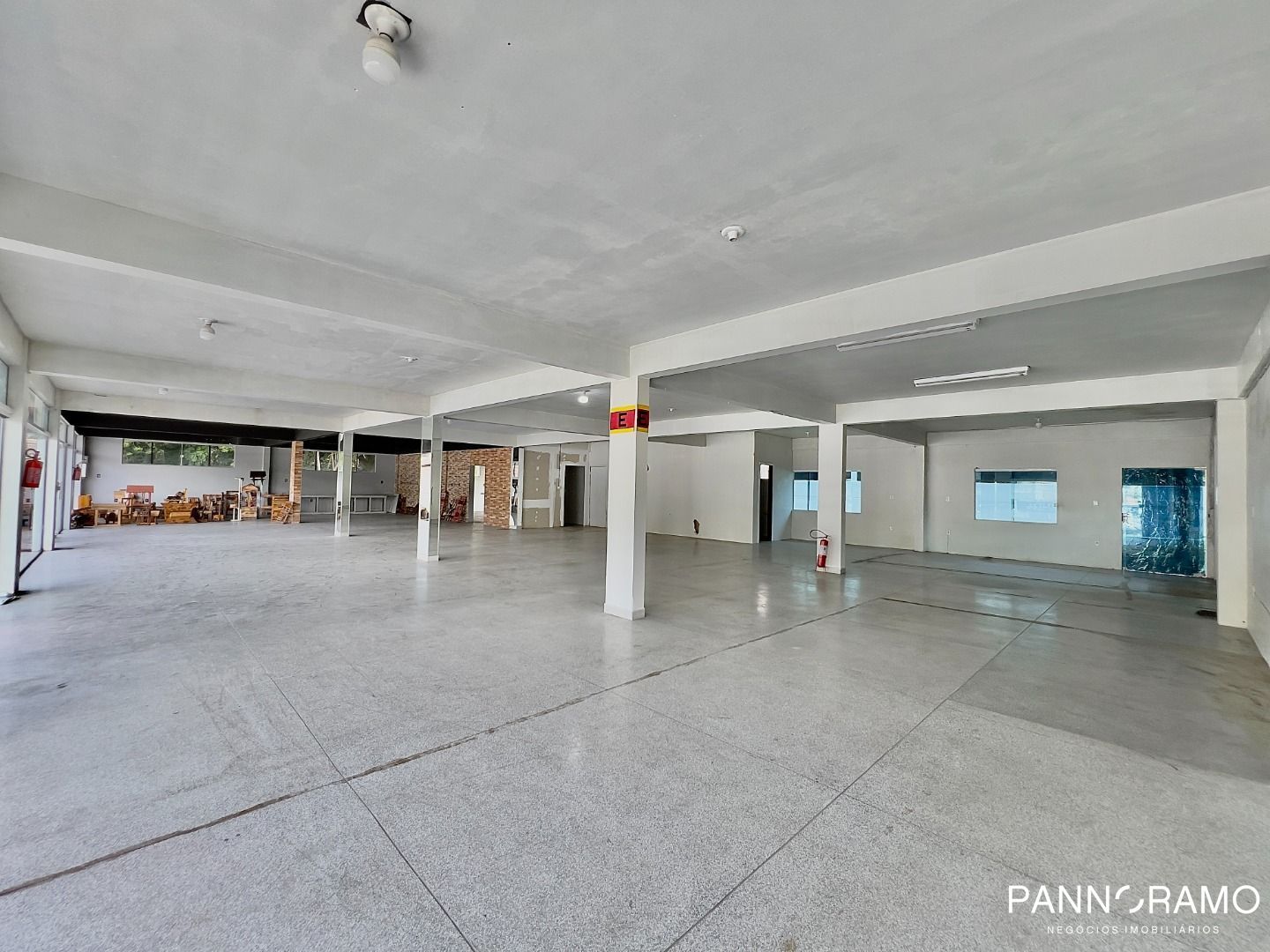 Loja-Salão, 200 m² - Foto 4