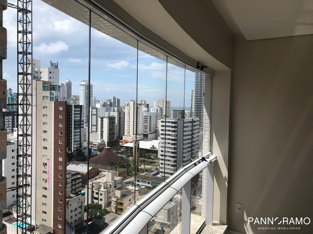 Apartamento, 3 quartos, 132 m² - Foto 1
