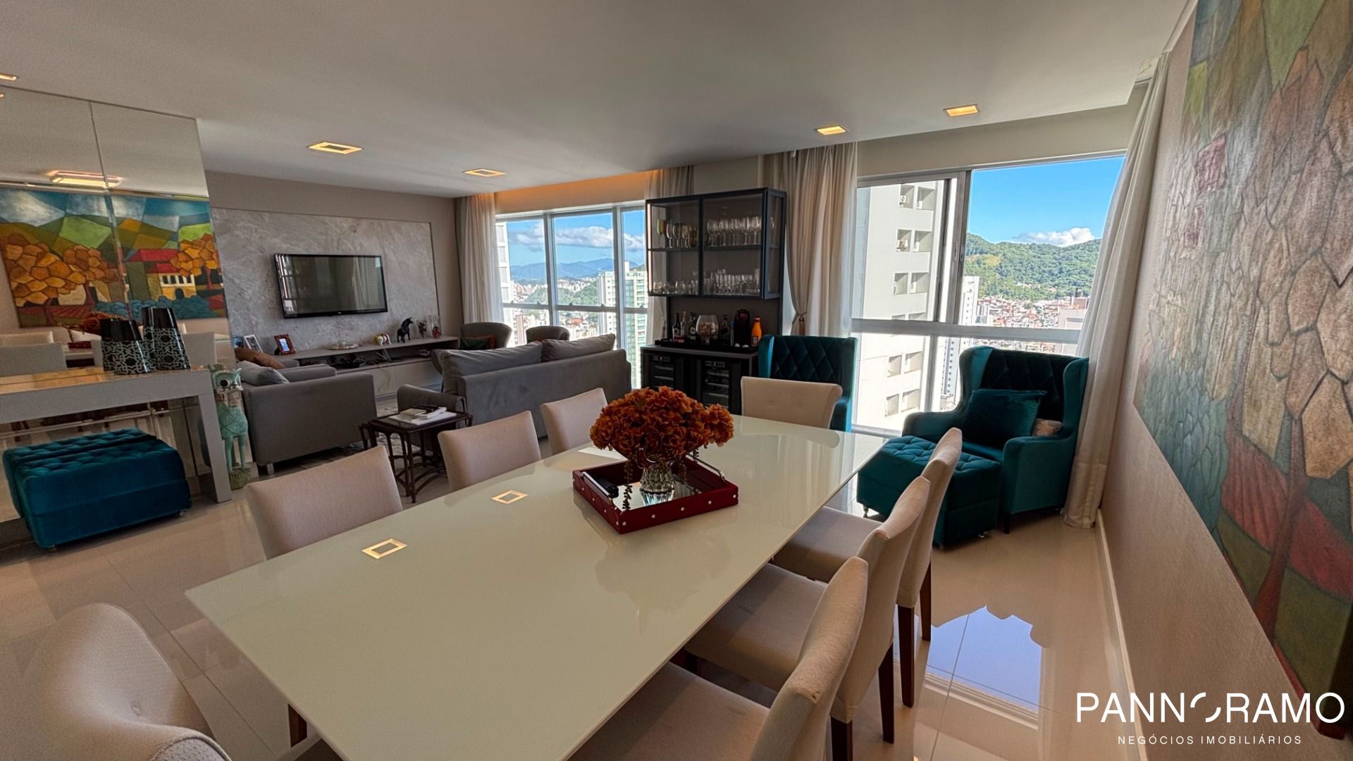 Apartamento, 4 quartos, 212 m² - Foto 2