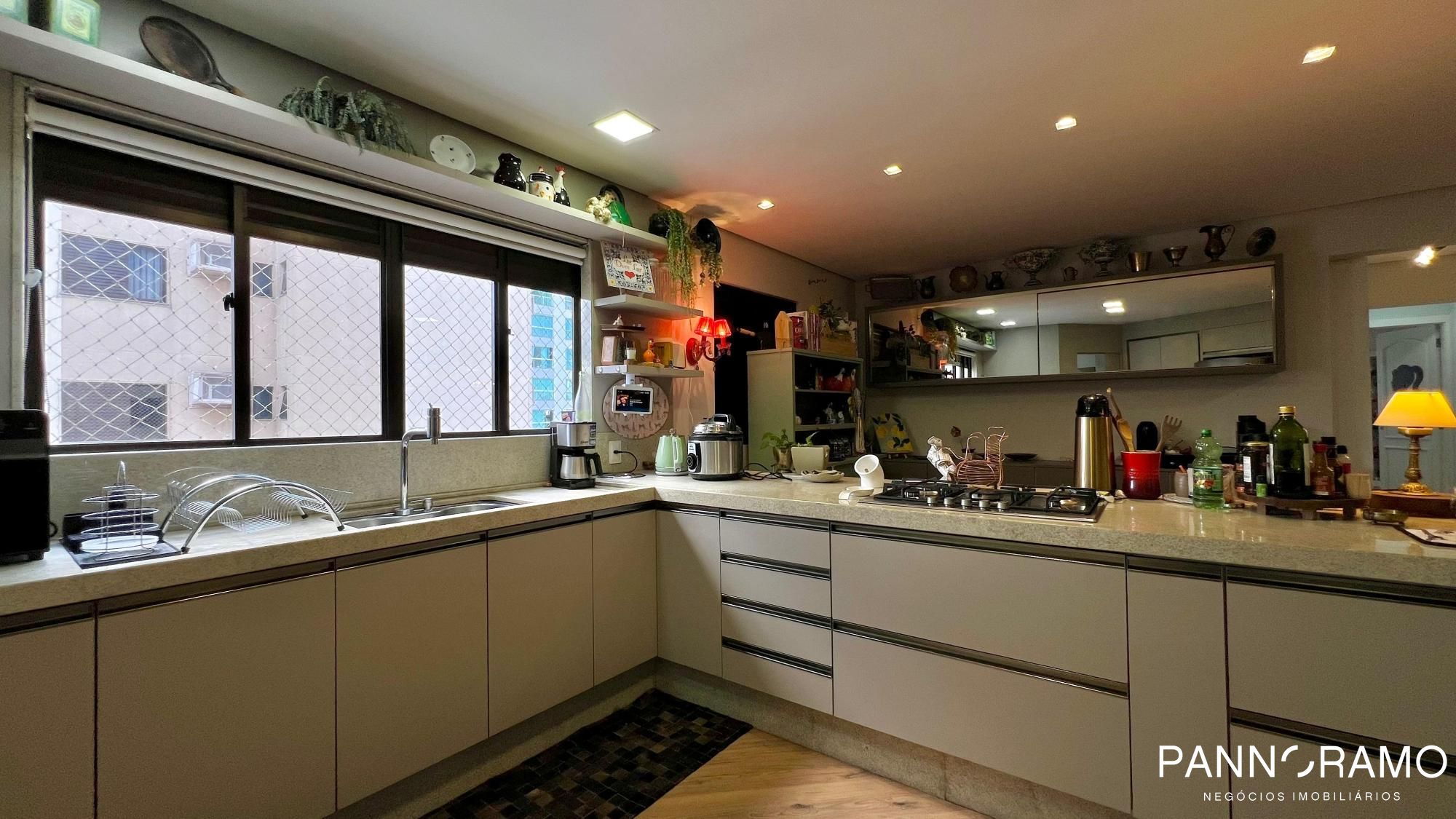 Apartamento, 3 quartos, 196 m² - Foto 16