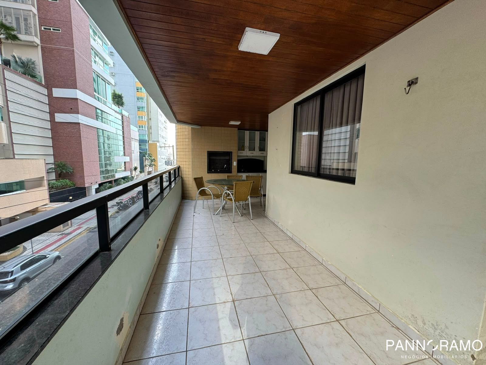 Apartamento, 3 quartos, 220 m² - Foto 2