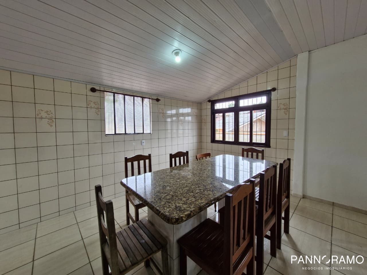 Casa, 5 quartos, 195 m² - Foto 3