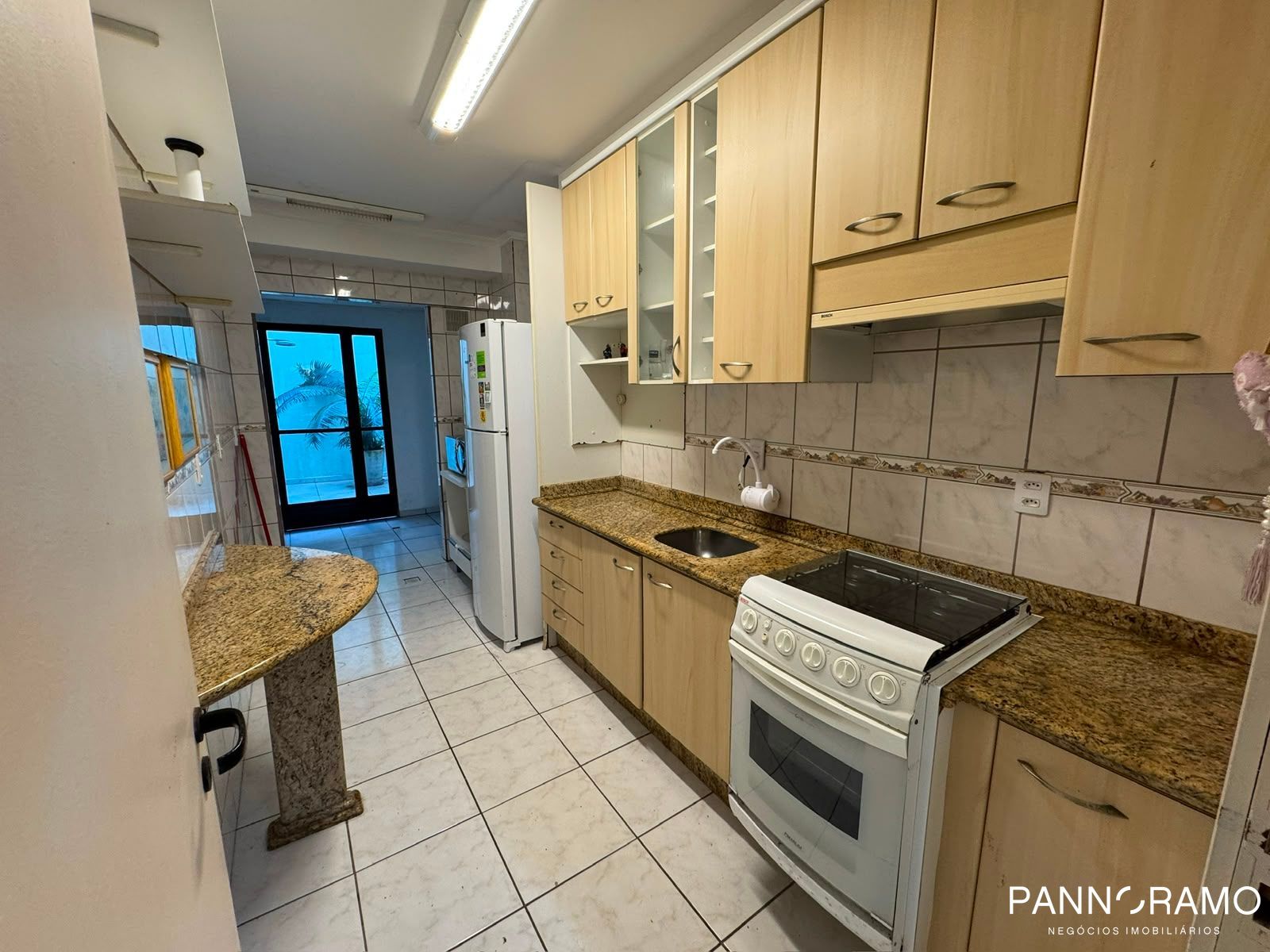 Apartamento, 3 quartos, 220 m² - Foto 12