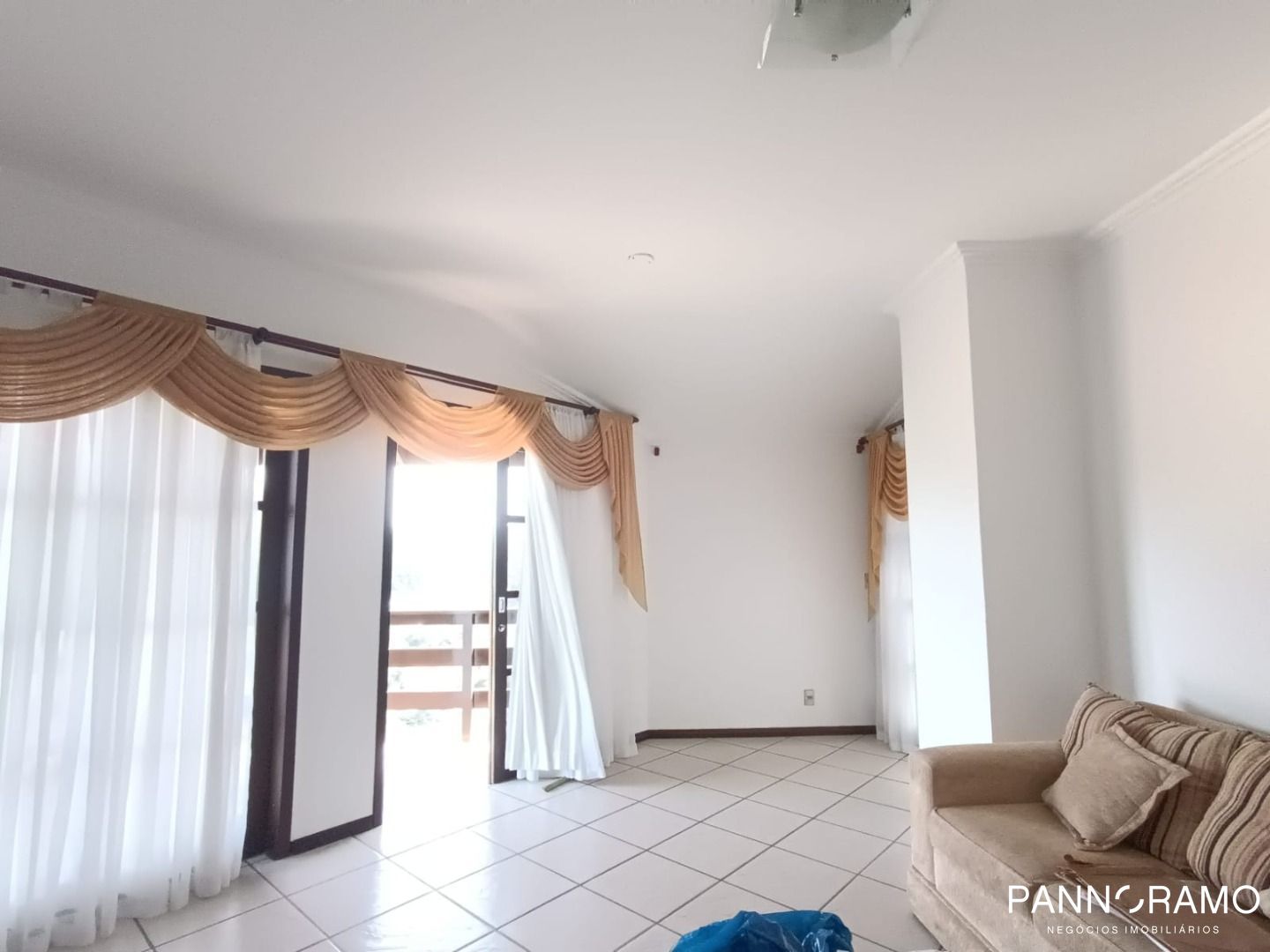 Casa, 4 quartos, 210 m² - Foto 11