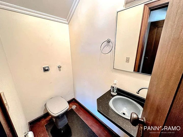 Casa, 4 quartos, 250 m² - Foto 11