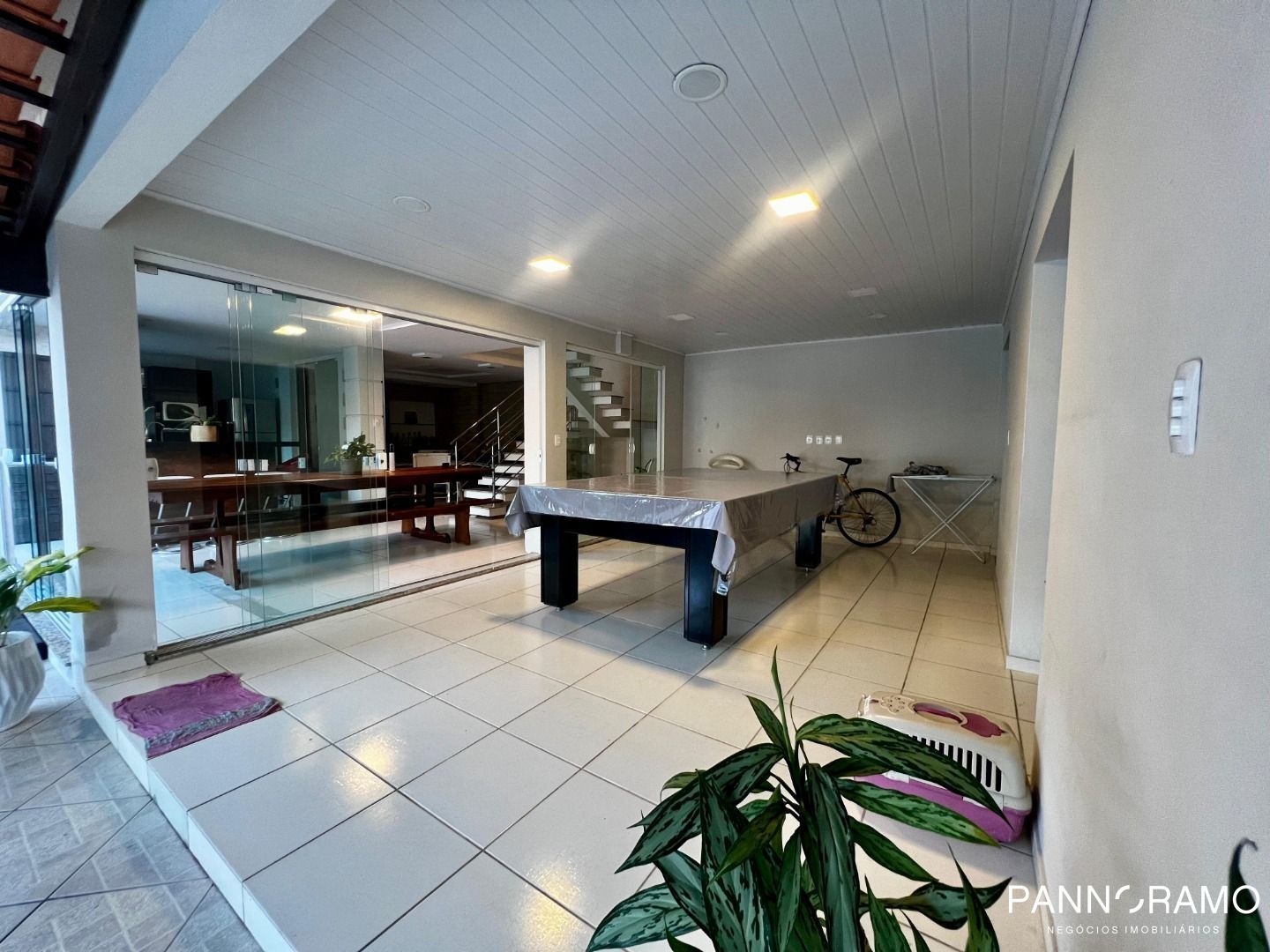 Casa, 3 quartos, 300 m² - Foto 8