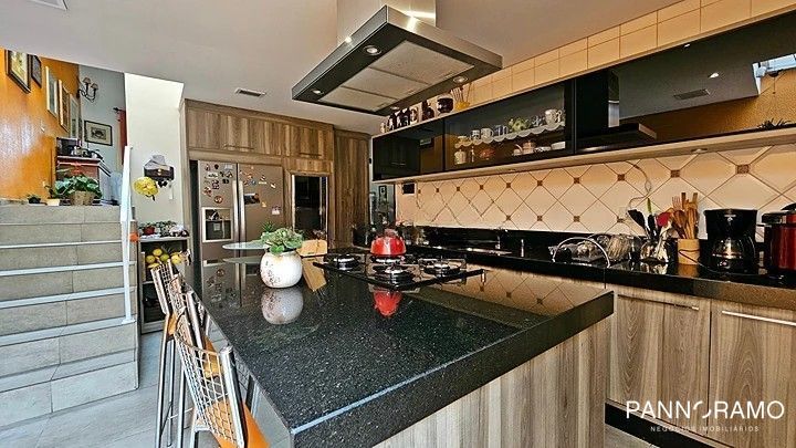 Casa, 4 quartos, 243 m² - Foto 12