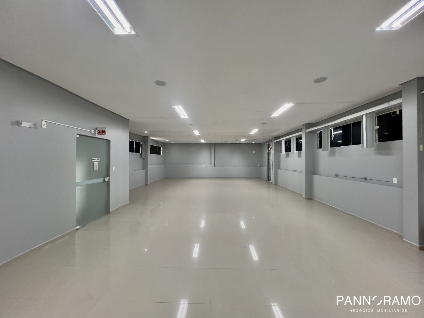 Sala-Conjunto, 325 m² - Foto 2