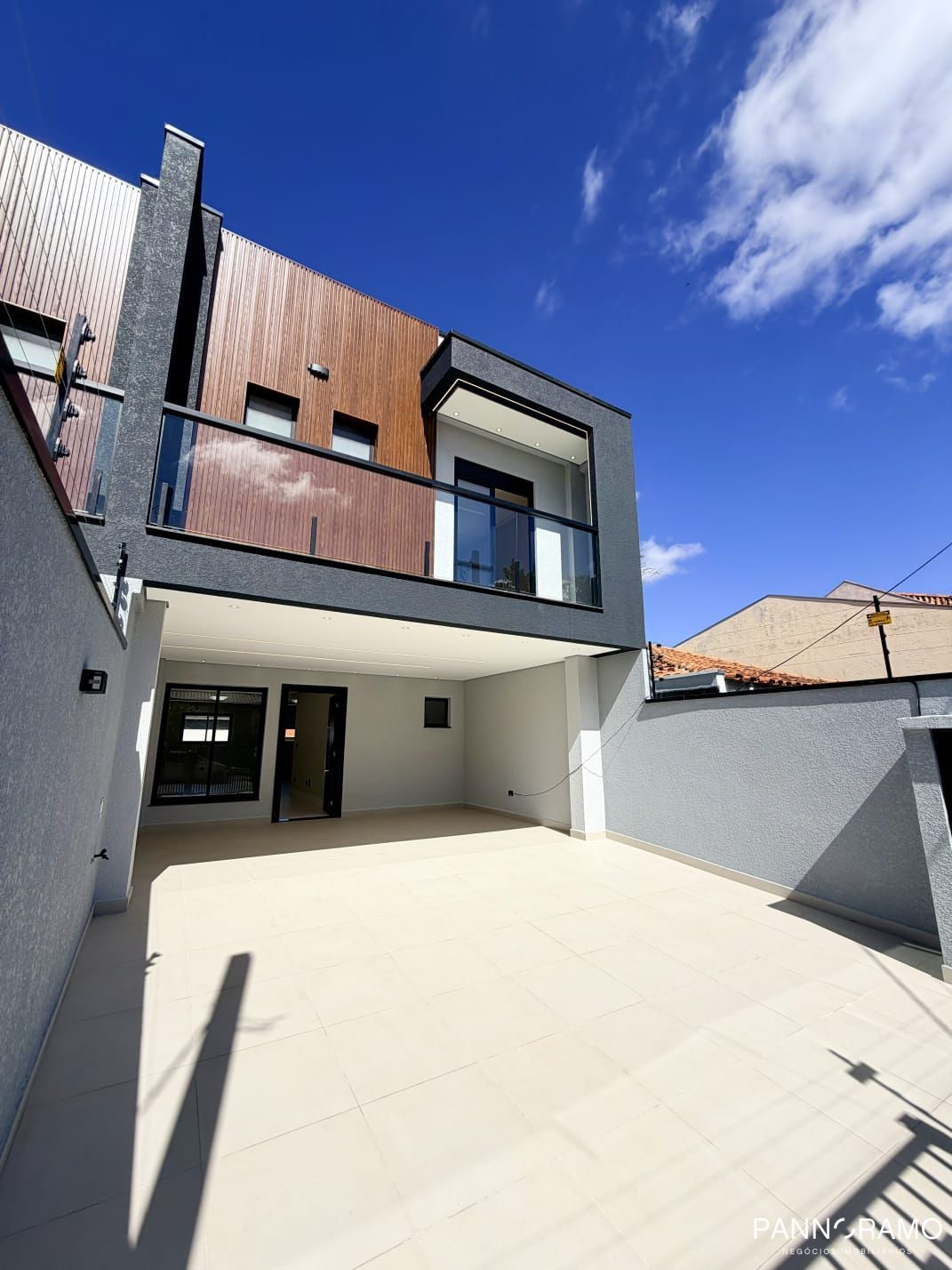 Sobrado, 3 quartos, 237 m² - Foto 2