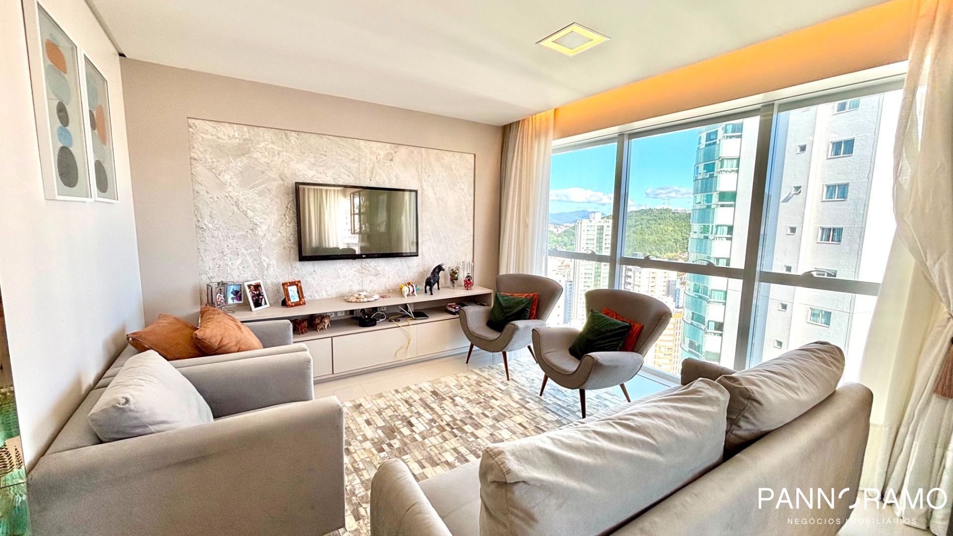 Apartamento, 4 quartos, 212 m² - Foto 1
