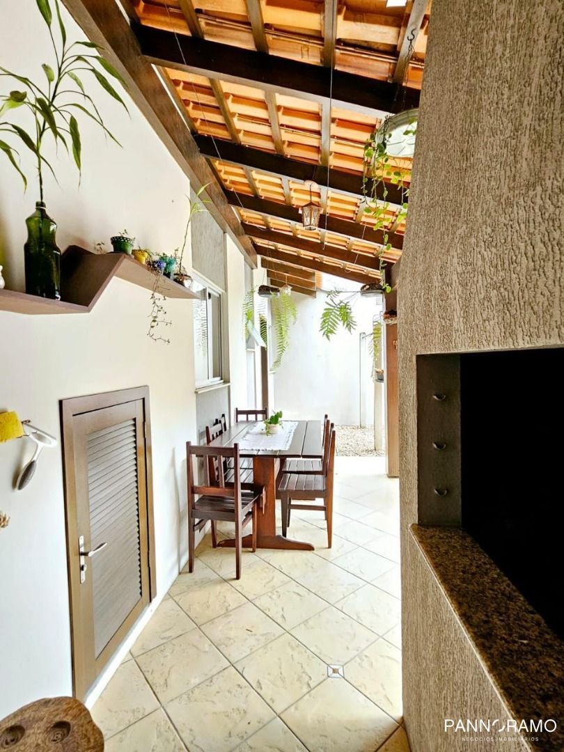 Casa, 3 quartos, 229 m² - Foto 25