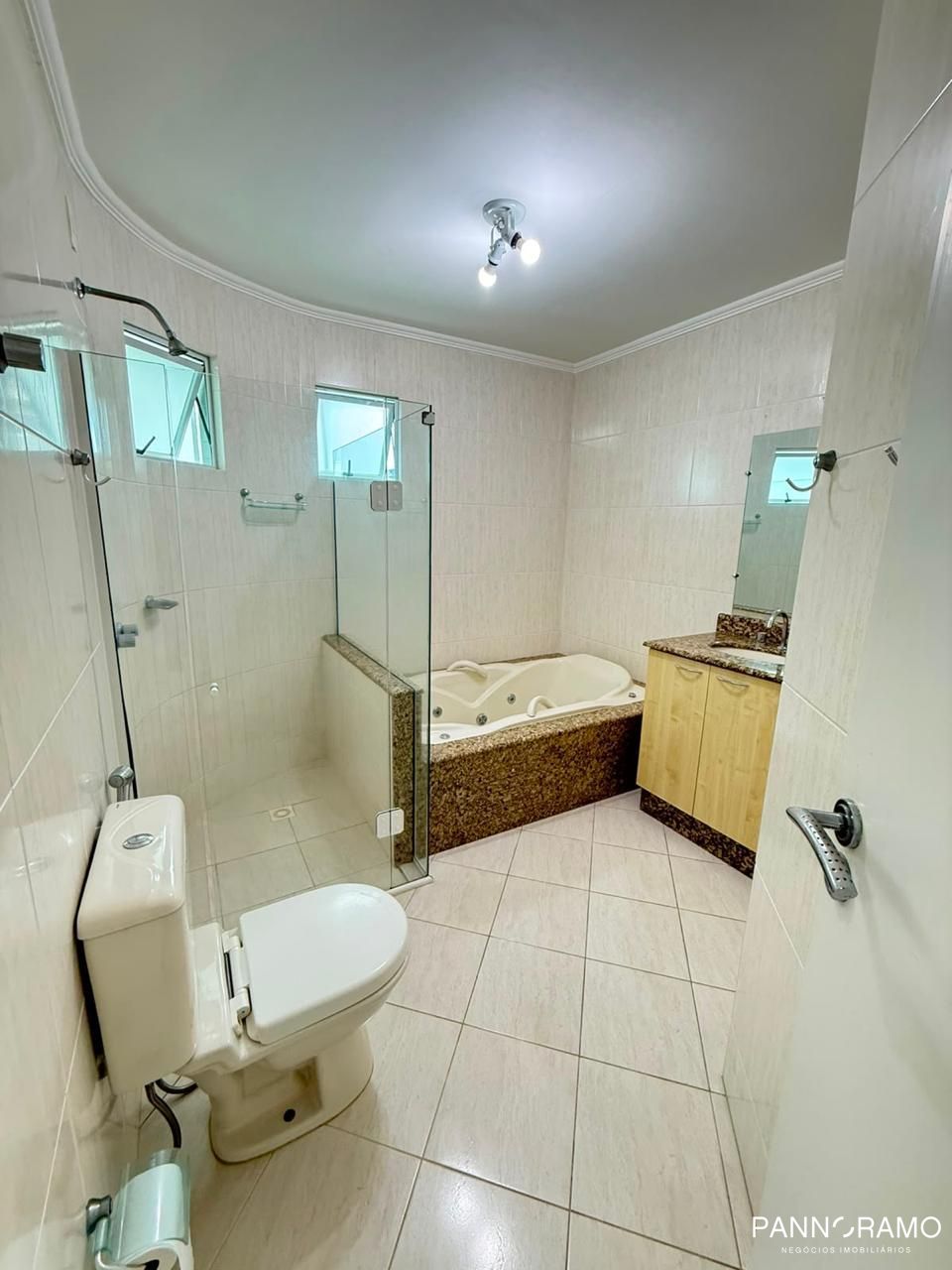 Cobertura, 3 quartos, 197 m² - Foto 11