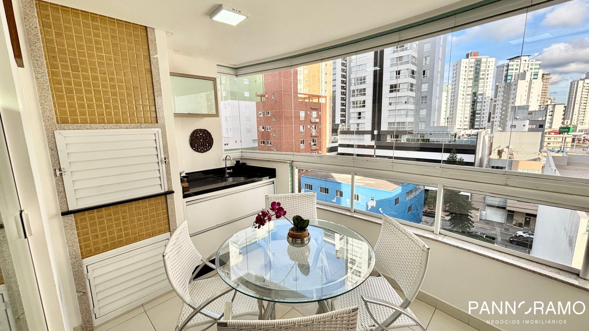 Apartamento, 3 quartos, 104 m² - Foto 1