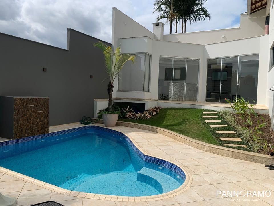 Casa, 3 quartos, 495 m² - Foto 3