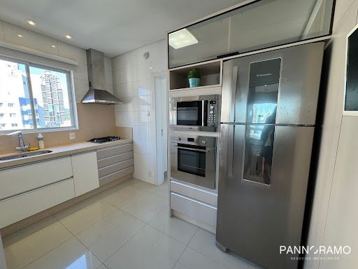 Apartamento, 3 quartos, 130 m² - Foto 4