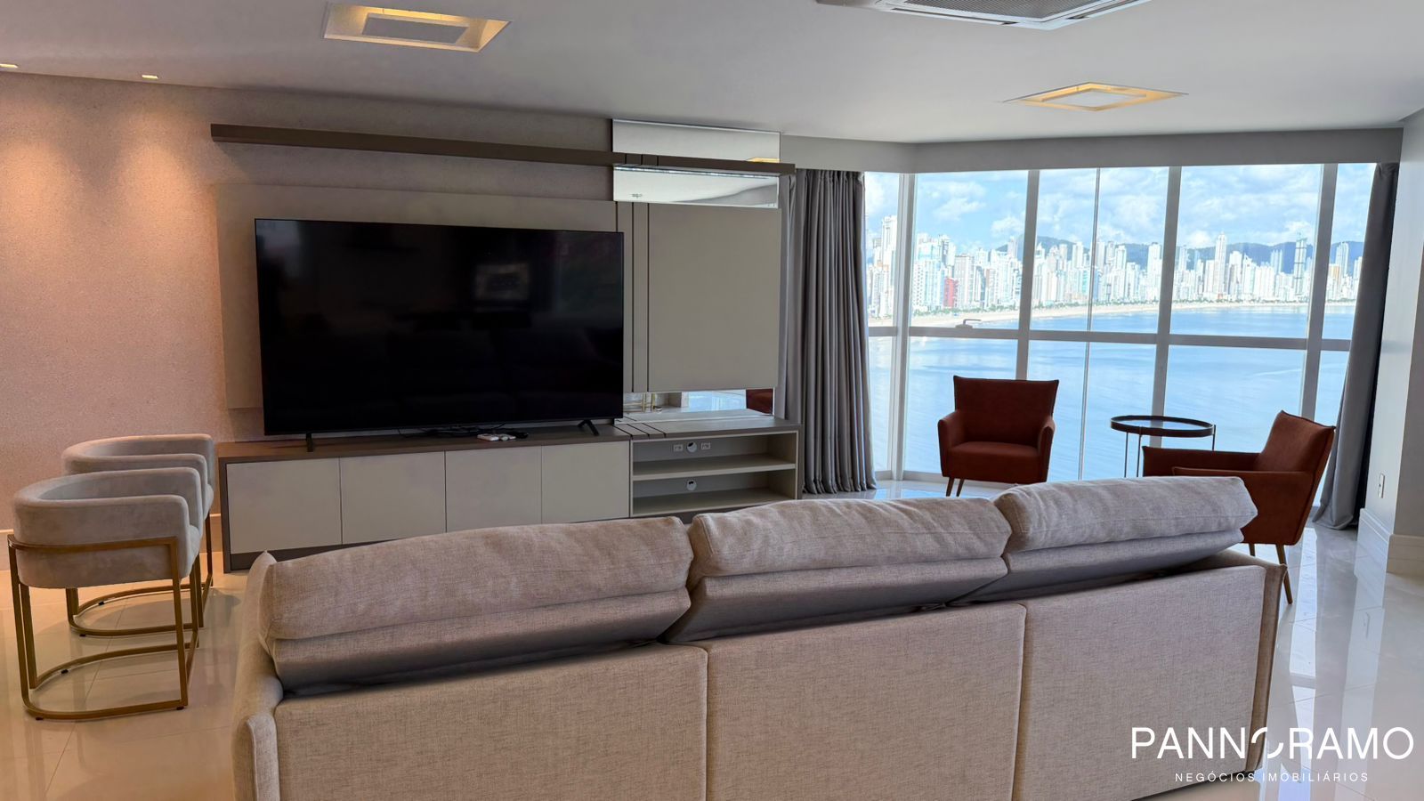 Apartamento, 4 quartos, 237 m² - Foto 1