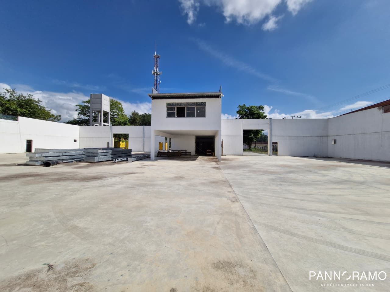 Depósito-Galpão, 1650 m² - Foto 1