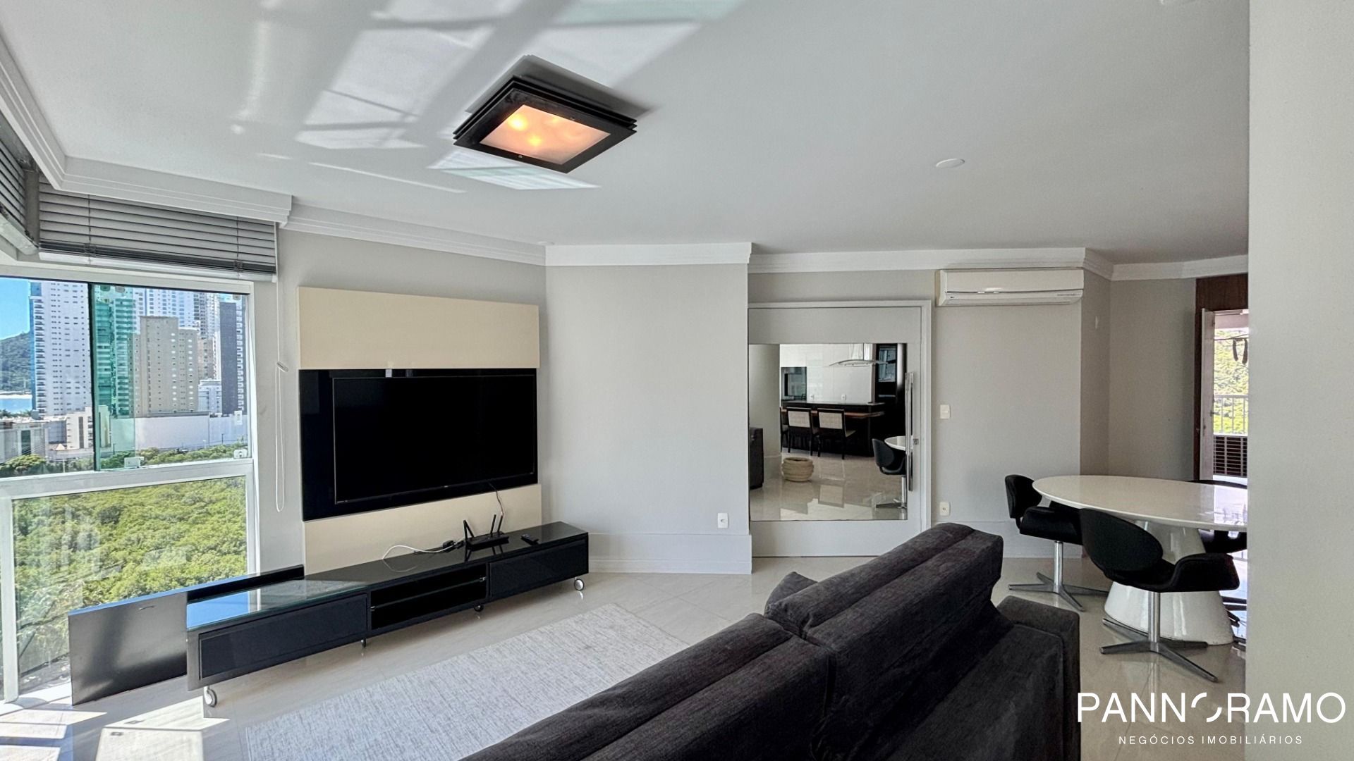 Apartamento, 3 quartos, 132 m² - Foto 1