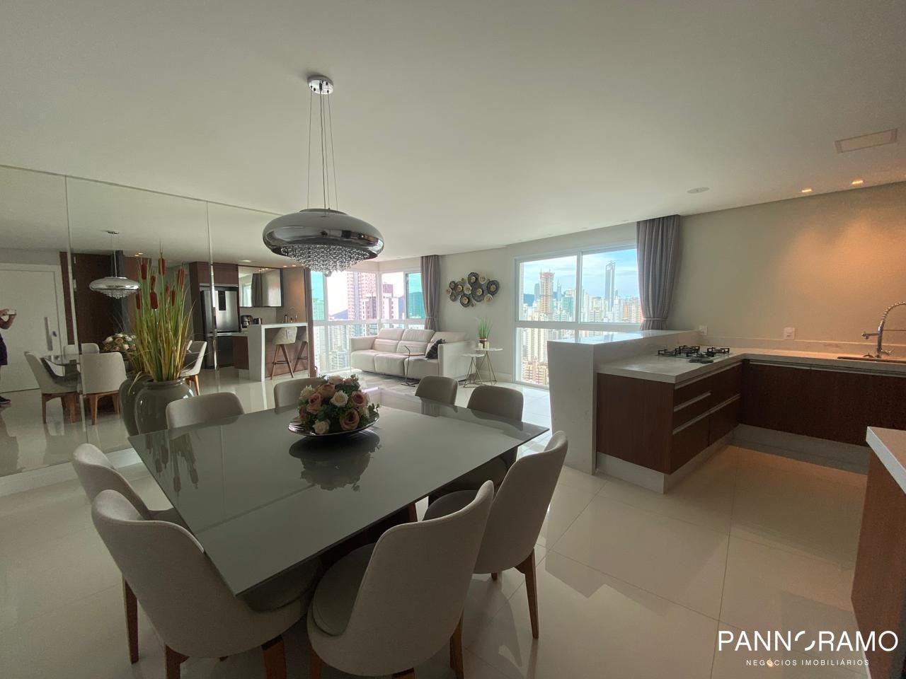 Apartamento, 3 quartos, 126 m² - Foto 1