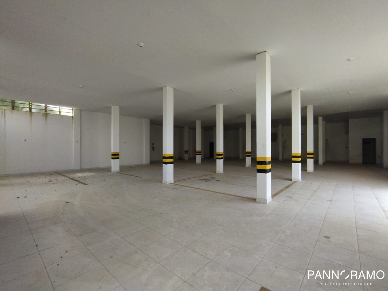 Loja-Salão, 360 m² - Foto 2