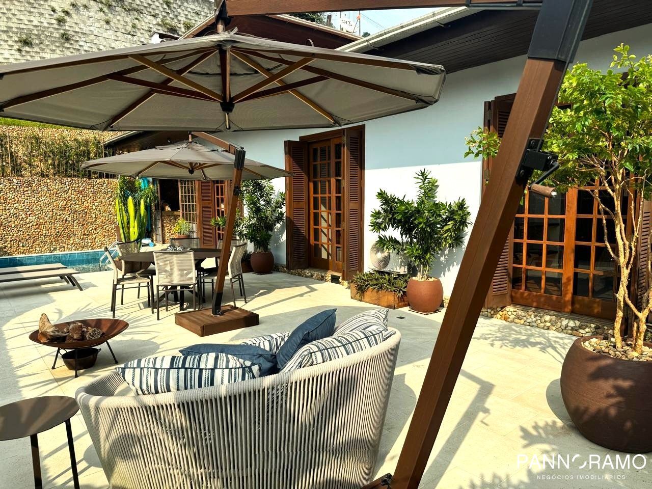 Casa, 3 quartos, 430 m² - Foto 1