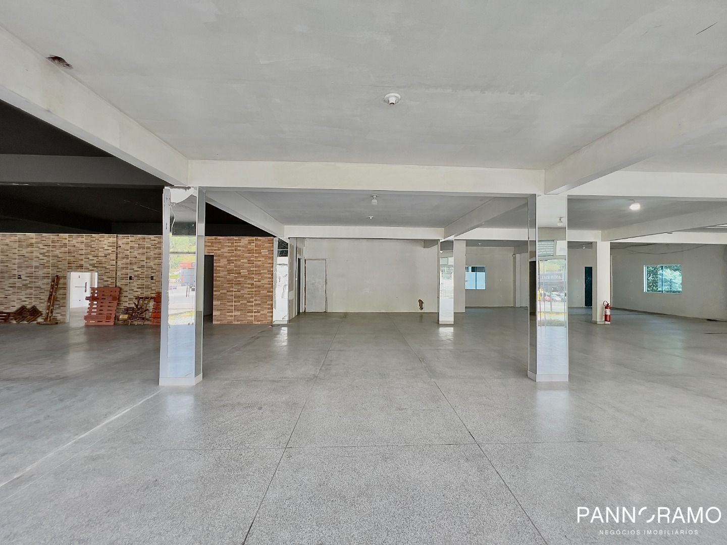 Loja-Salão, 200 m² - Foto 2
