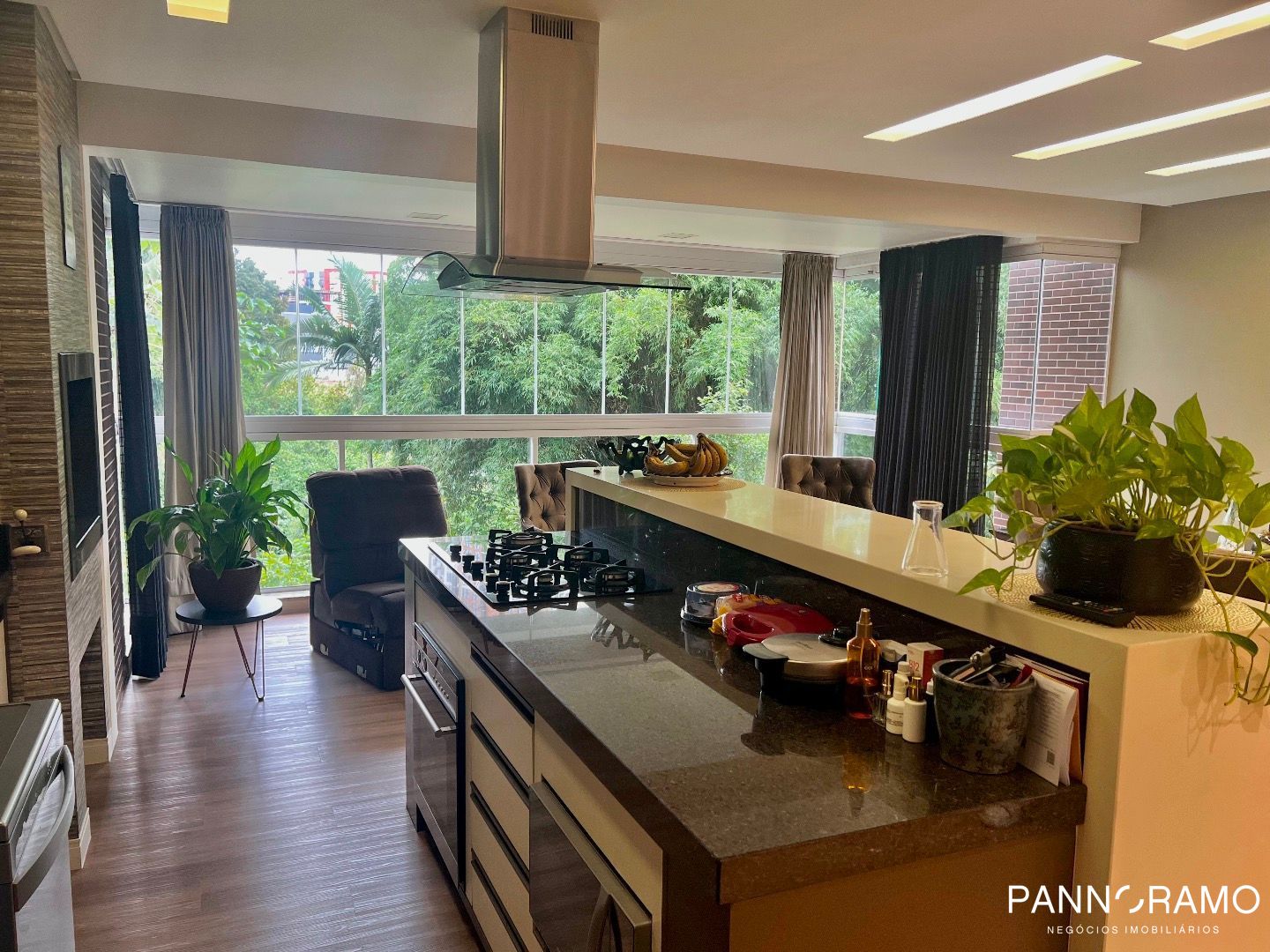 Apartamento, 3 quartos, 160 m² - Foto 1