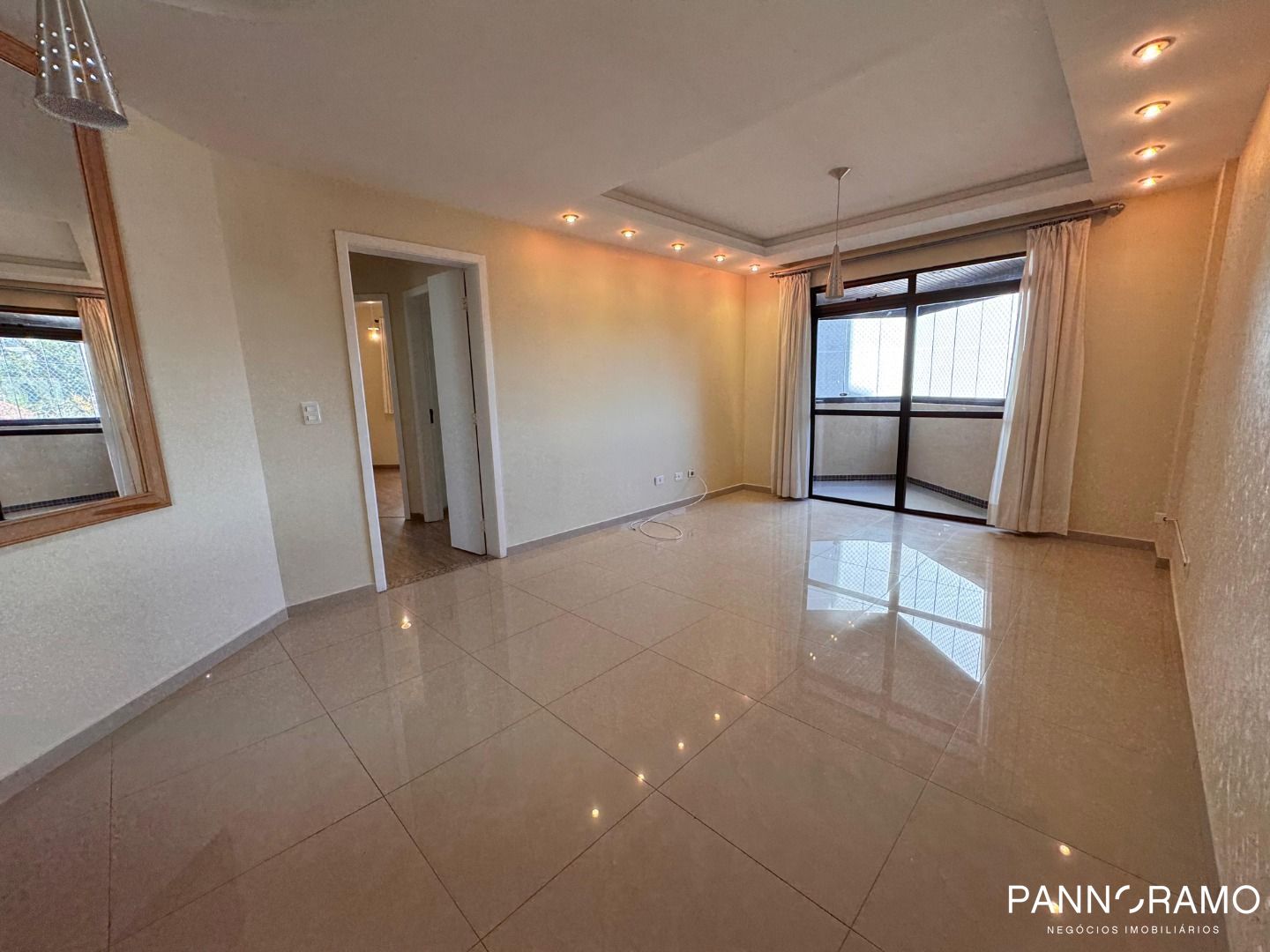 Apartamento, 3 quartos, 90 m² - Foto 1