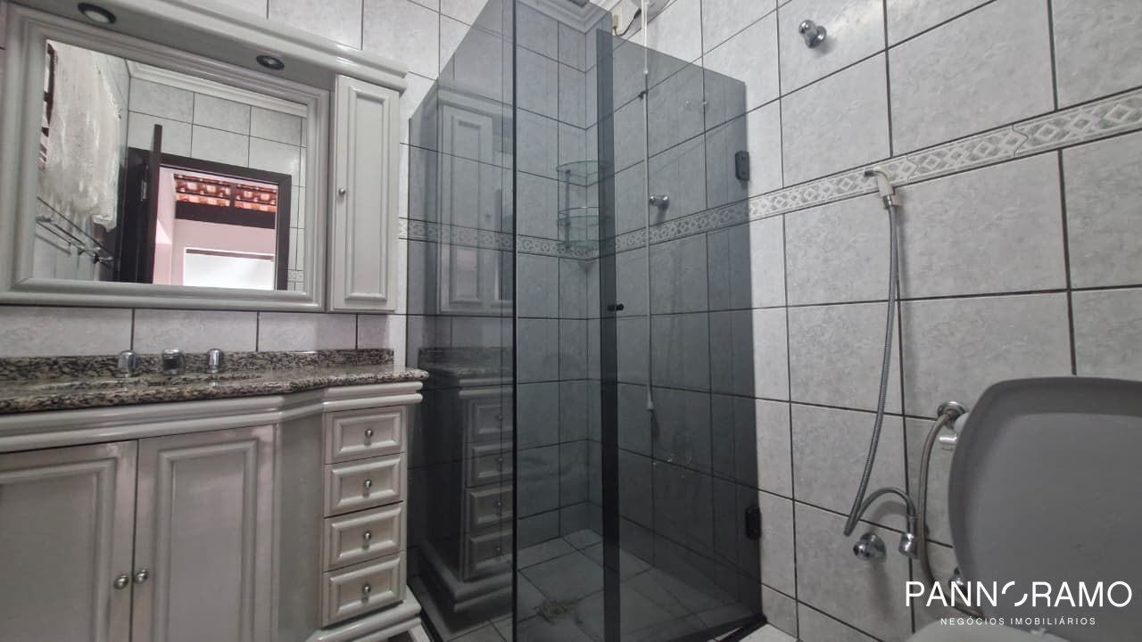 Casa, 3 quartos, 190 m² - Foto 22