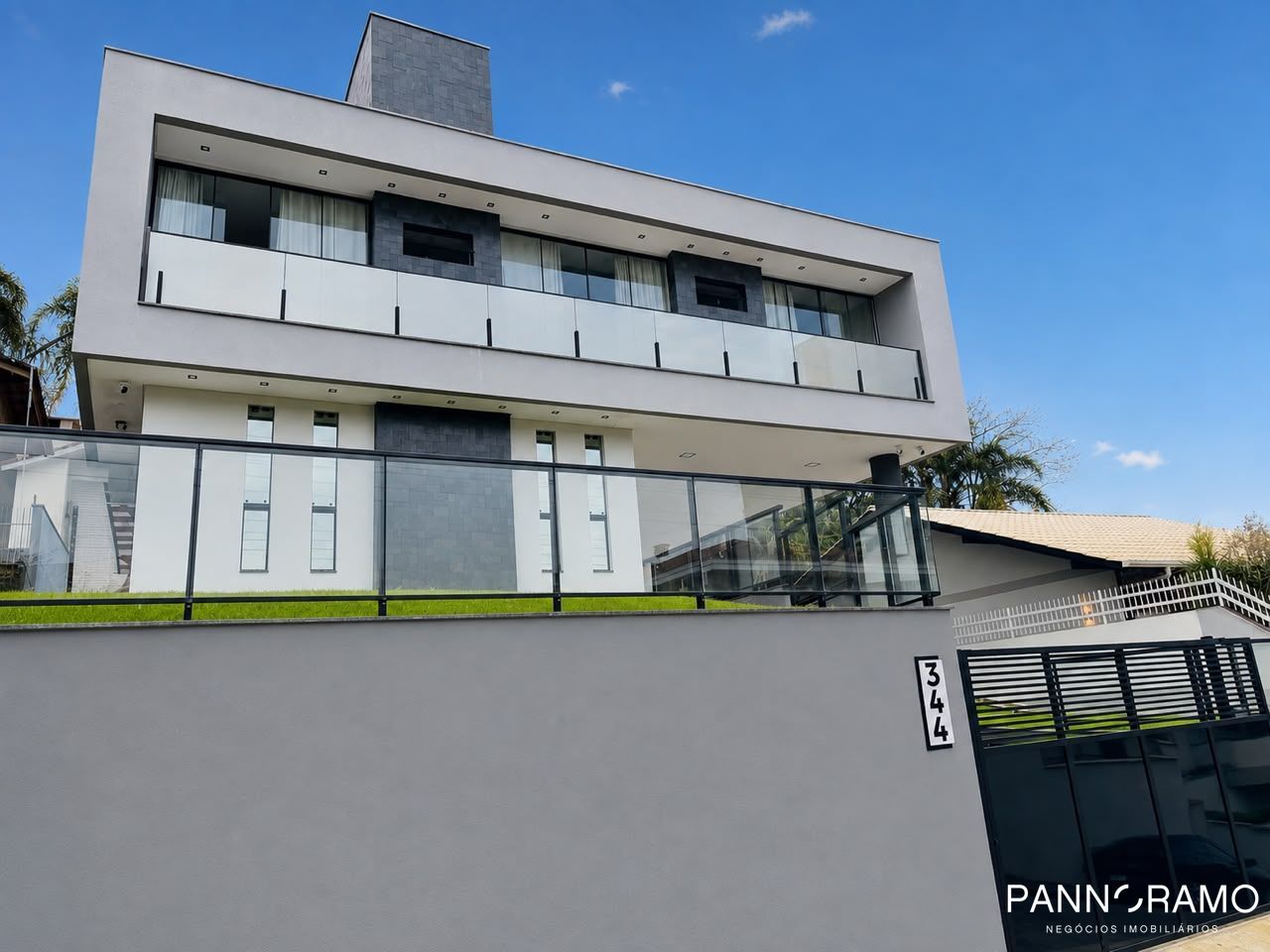 Casa, 3 quartos, 222 m² - Foto 3