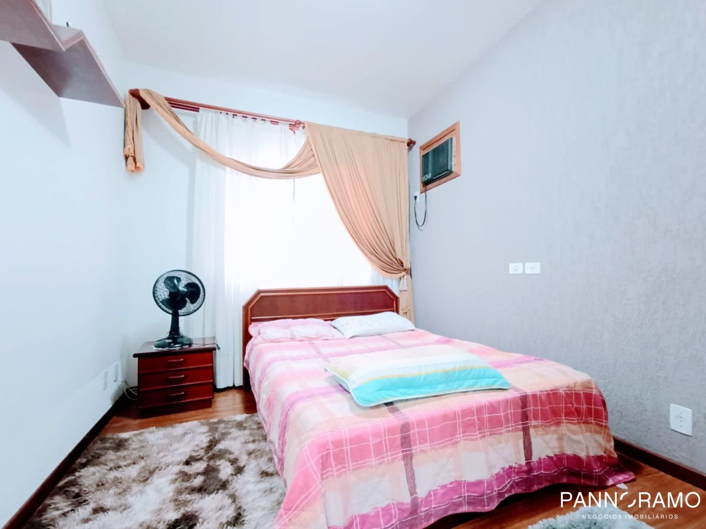 Casa, 3 quartos, 300 m² - Foto 8