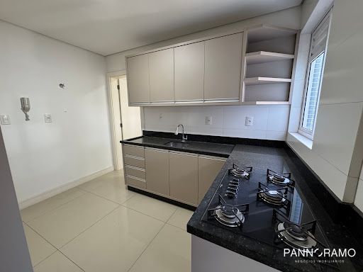 Apartamento, 3 quartos, 131 m² - Foto 3