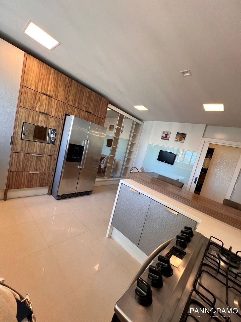Apartamento, 3 quartos, 217 m² - Foto 6