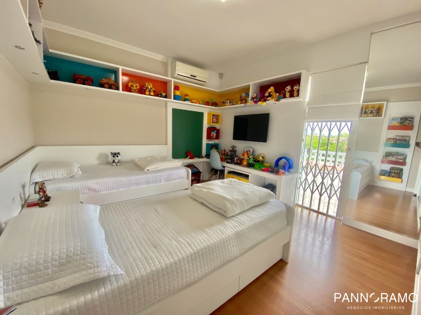 Casa, 3 quartos, 270 m² - Foto 9