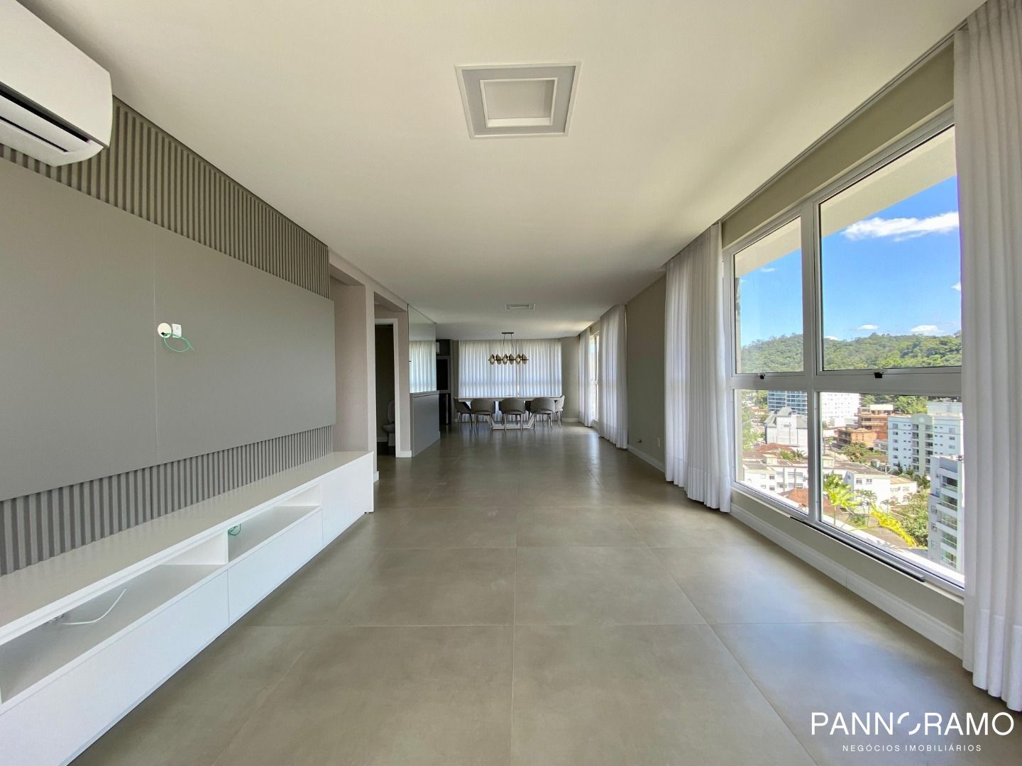 Apartamento, 3 quartos, 199 m² - Foto 2