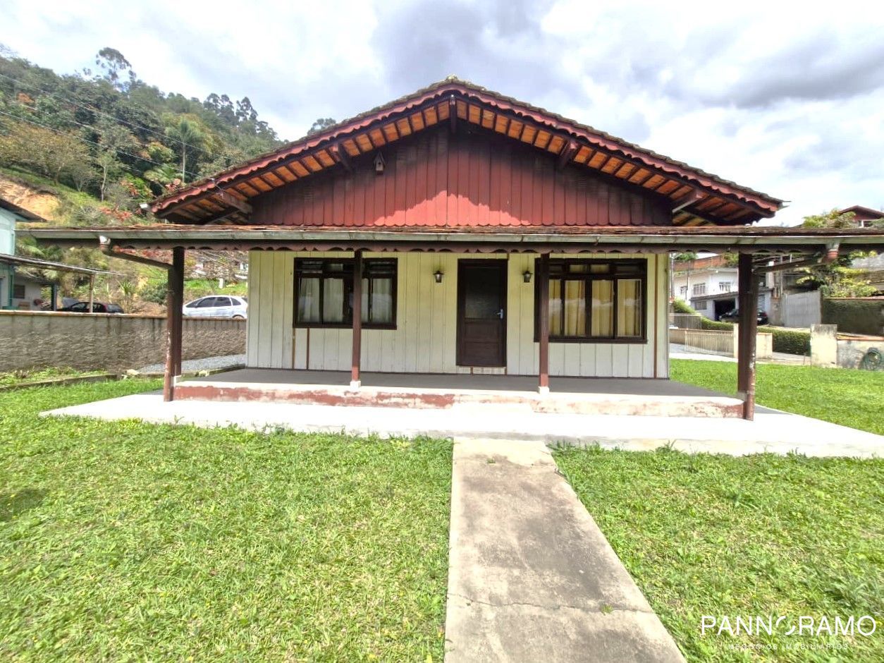 Casa, 4 quartos, 180 m² - Foto 2