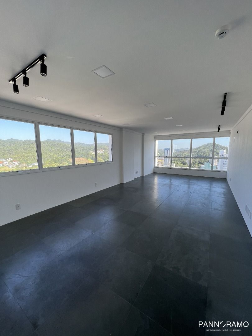 Sala-Conjunto, 42 m² - Foto 1