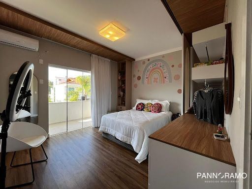 Casa, 3 quartos, 270 m² - Foto 13