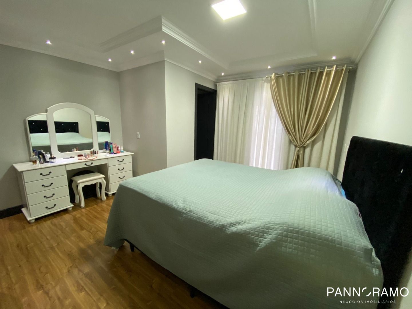 Casa, 4 quartos, 257 m² - Foto 22