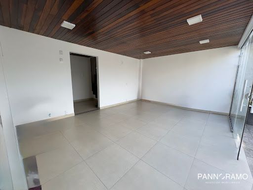 Casa, 3 quartos, 407 m² - Foto 3