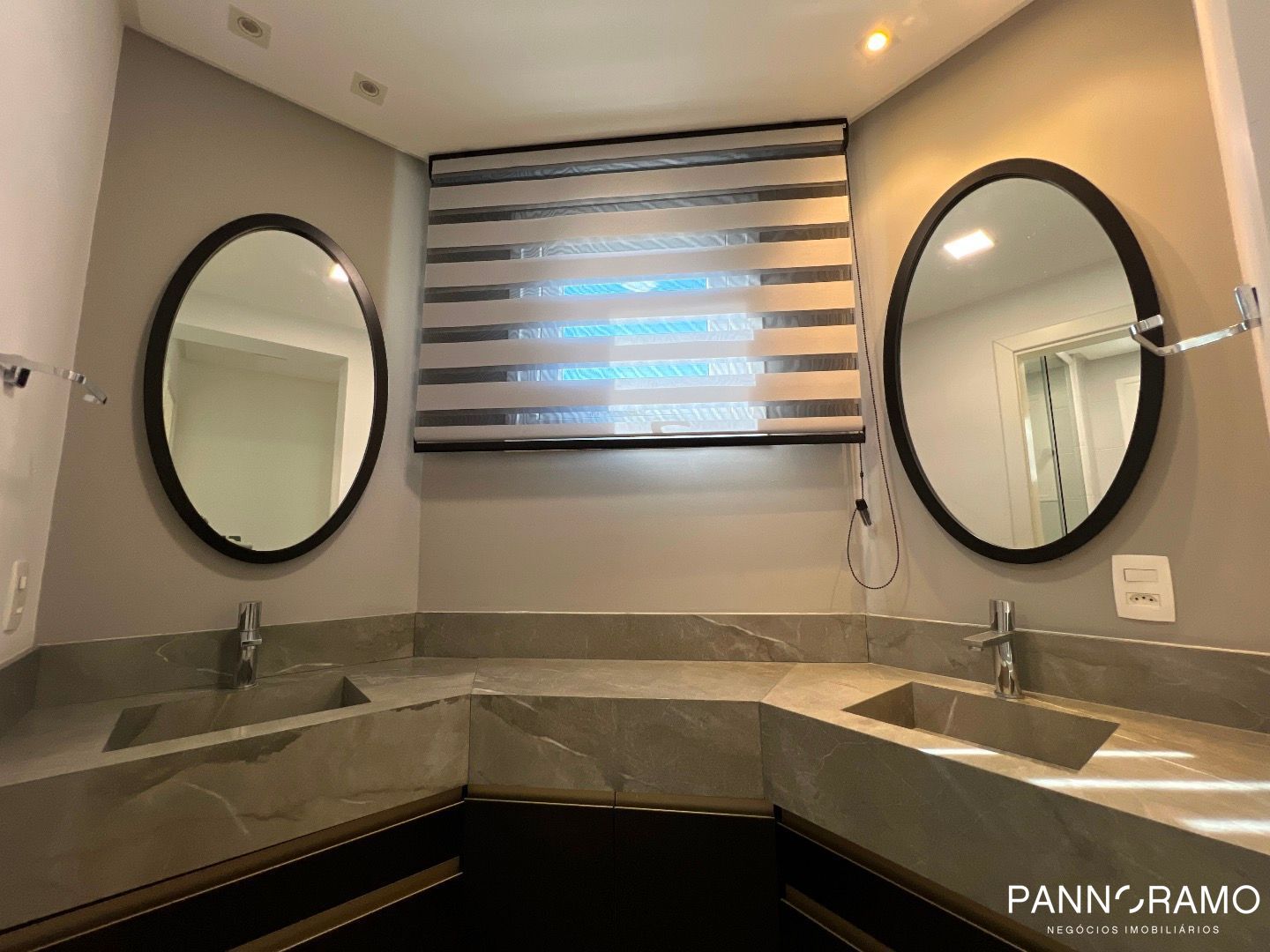 Apartamento, 3 quartos, 252 m² - Foto 11