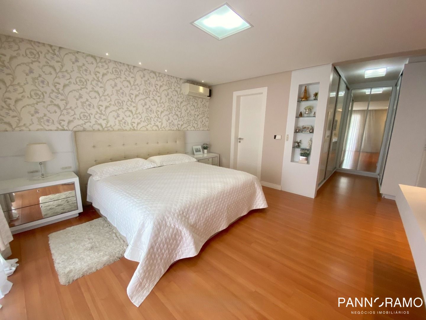 Casa, 3 quartos, 270 m² - Foto 2